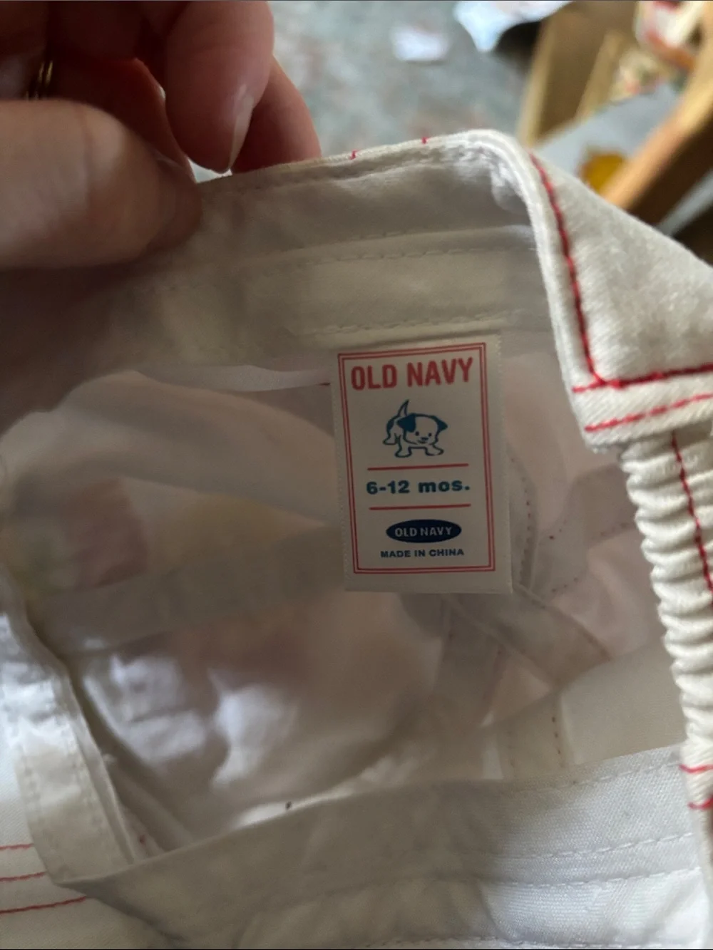 Old Navy cute cream